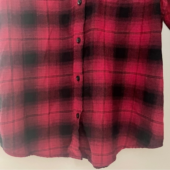 Alpine Design Women's Brushed Flannel Shirt Medium Red Black Plaid - Picture 4 of 6